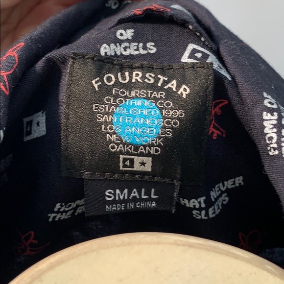 Black four star button up size S - Picture 4 of 4